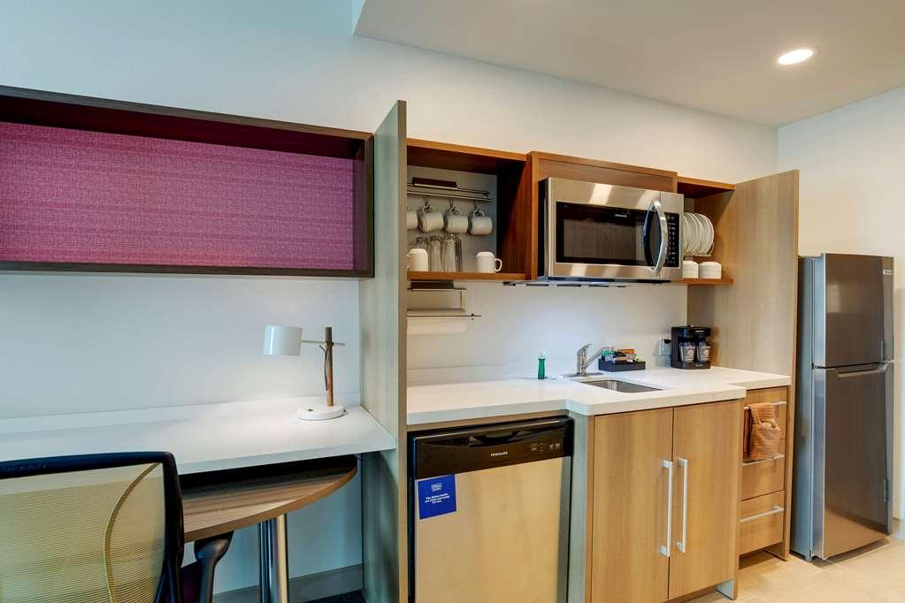 Home2 Suites By Hilton Hammond Room photo